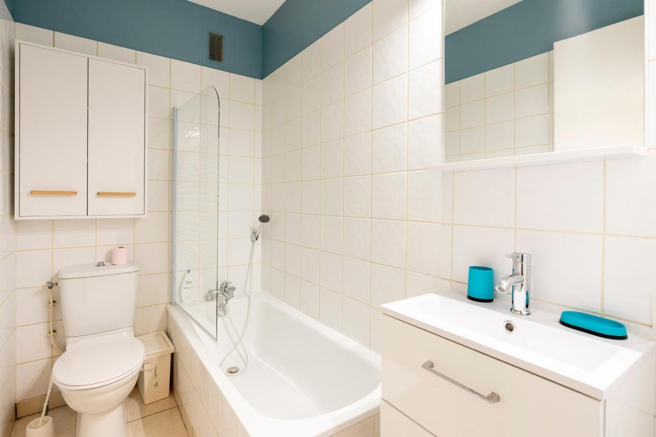 Cosy 110 - Centre - Stationnement - Gare Appartement *