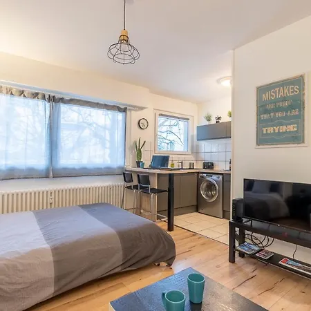 Cosy Studio 110 - Chambery Centre - Stationnement - Gare Exterior photo
